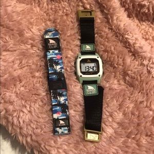 Shark watch with extra strap